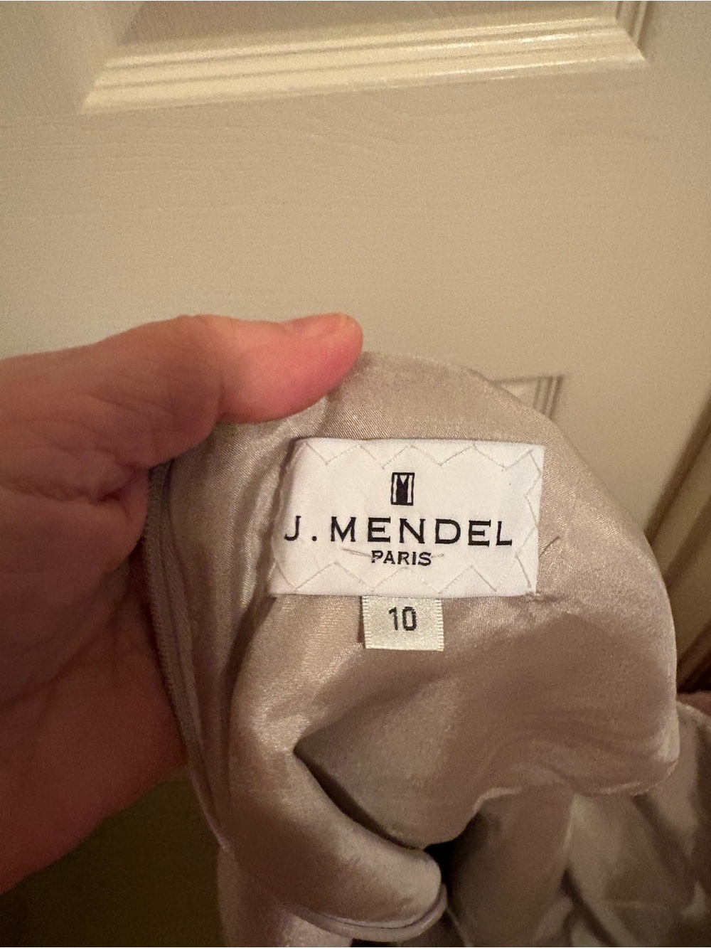J. Mendel Shimmering Light champagne  glitter Sheath Dress size 10 $910 - Picture 3 of 10